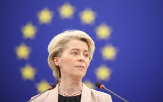 UE approva prestito di 90 miliardi di euro per l’Ucraina: sostegno economico previsto per 2026‑2027