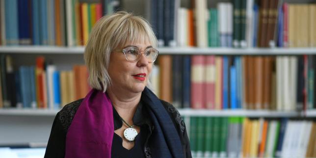 Orban e le politiche nataliste: inefficaci e dannose per l'uguaglianza di genere, dice la storica Andrea Peto