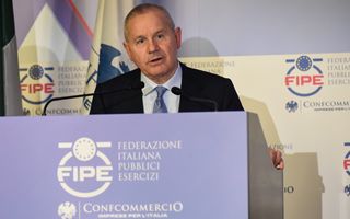 Bar italiani: quasi 6 miliardi di visite previste per il 2025