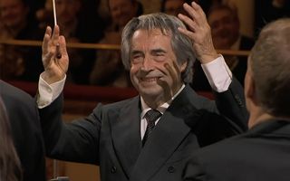 Riccardo Muti e l'Orchestra Cherubini: un concerto di speranza nel carcere di Milano-Opera con gli “strumenti del mare”