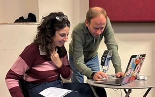 Podcast: l'economia globale in 7,3 miliardi di dollari e il suo ruolo nella cittadinanza