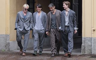 Warped lancia a Milano la sua prima collezione menswear: stile australiano tra autenticità e funzionalità