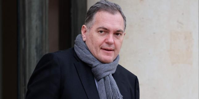 Limita i scioperi nei trasporti a 30 giorni all'anno: la proposta del ministro Tabarot