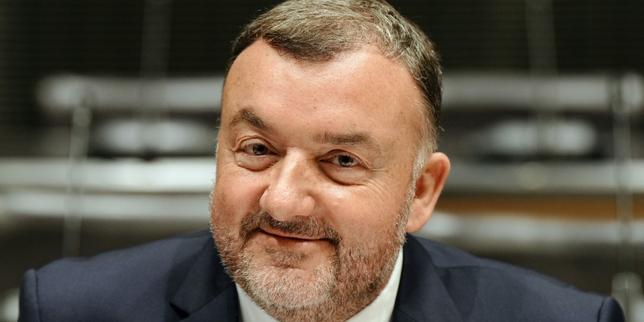 Vivendi cede i magazine di lusso a Hachette, riorganizza il portafoglio editoriale