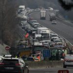 Toulouse: proteste agricole bloccate dalla polizia in nebbia