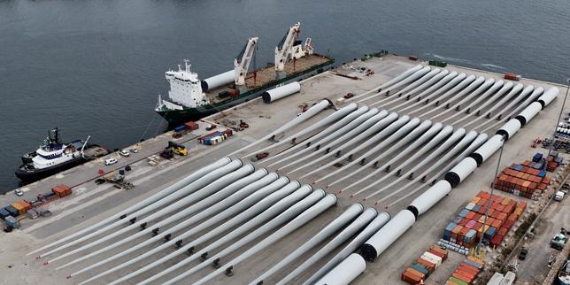 Revolution Wind: sospensione di Trump, giudizio federale e prospettive dell’energia eolica offshore