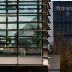 Taglio di 86 milioni di euro: lo Stato francese impone austerità al settore audiovisivo pubblico