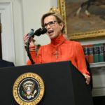 Trump e l'accordo farmaceutico: una vittoria apparente per abbassare i prezzi dei medicinali negli Stati Uniti