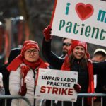 Sciopero di 15.000 infermieri a New York: le condizioni di lavoro in crisi nei principali ospedali privati