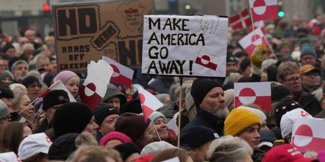 Trump minaccia dazi del 10% a otto paesi europei per la questione dell'annessione del Groenlandia