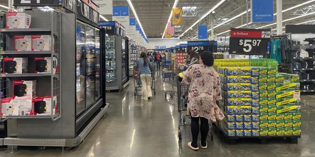 Walmart oltre il 1 trilione: capitalizzazione di mercato raggiunge 1.020 miliardi di dollari