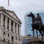 Banca d'Inghilterra interrompe i tassi sulle riserve: chi ne trae vantaggio?