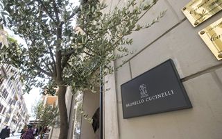 Brunello Cucinelli in piazza affari: i risultati 2023 e le reazioni degli investitori