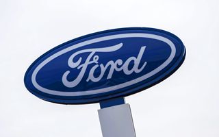 Ford chiude in rosso nel 2025: 900 milioni di dollari di imposte tariffarie pesano sul risultato