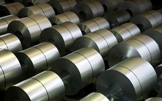 Nippon Steel emette 550 miliardi di yen in obbligazioni convertibili per rifinanziare l’acquisto di U.S. Steel