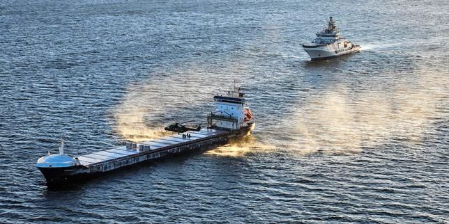 Unione Europea investe 347 milioni di euro per proteggere i cavi sottomarini che collegano i continenti