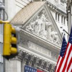 Wall Street apre in rialzo, Amazon colpito dalle preoccupazioni sull'IA
