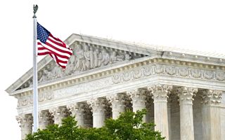 Corte Suprema respinge i dazi doganali di Trump: fine all'uso dei poteri di emergenza