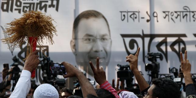 Bangladesh: nuovo governo fronteggia un’economia in rovina dopo la crisi tessile di Sheikh Hasina