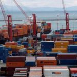 Prezzi delle importazioni in Germania rallentano più del previsto: -0,1 % a dicembre