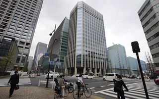 Nomura: S&P Global Ratings sposta l'outlook da stabile a positivo