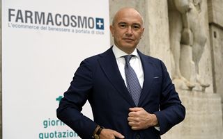 Farmacosmo: ricavi in calo del 16,5 % nel 2025 dopo la chiusura delle attività B2B