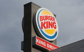 Restaurant Brands International supera le previsioni: utili e ricavi in crescita nel Q4 2025