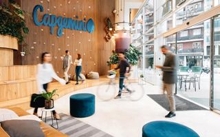 Capgemini supera le previsioni di crescita: 22,5 miliardi di euro di ricavi nel 2025 grazie all'IA