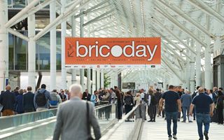 Bricoday 2026: 12‑15 marzo a Milano, 60 % dei banchi già prenotati