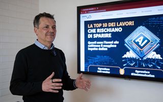 Richiesta di Testo Completo per Procedere con la Revisione e la Formattazione