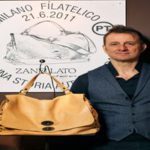 Postina Zanellato: 15 anni dall'annullato filatelico che ha onorato la sua borsa iconica