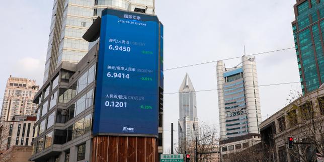 Cina svaluta il yuan per spingere le esportazioni in Europa