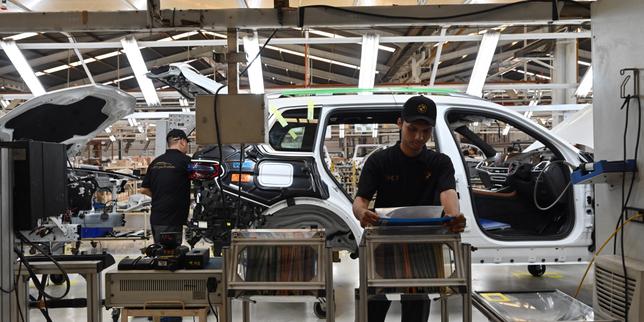 BMW richiede il recall di 575.000 veicoli per rischio di incendio: relè di avviamento difettoso