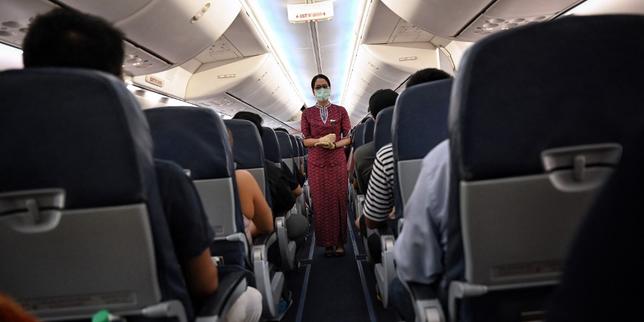 Gestire le emozioni sul lavoro: la sfida dei professionisti in contatto con il pubblico