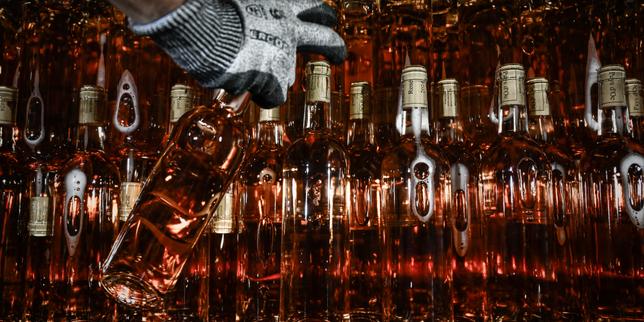 Gli Stati Uniti rimangono il principale mercato per i vini francesi nel 2025, nonostante un calo dell'8%