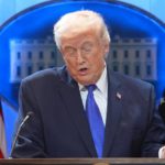 Trump approva tassa doganale globale del 10 % in risposta alla sentenza della Corte Suprema