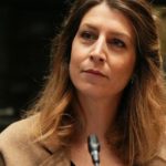 Adèle Van Reeth rimossa dalla direzione di France Inter: motivi e contesto politico