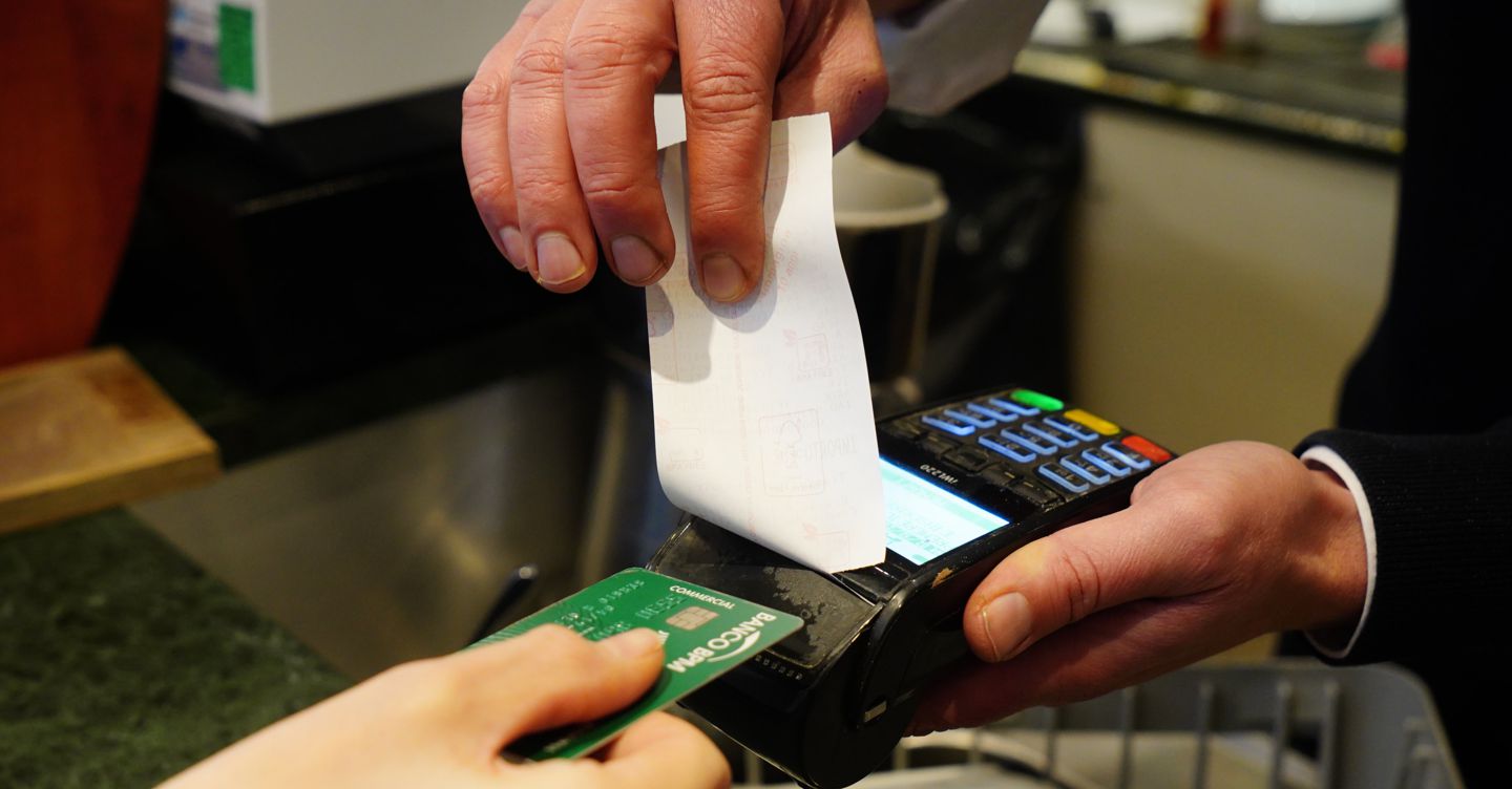 Semplificazione amministrativa: sospensione ricevute, ID senza scadenza per over 70 e tessera elettorale digitale