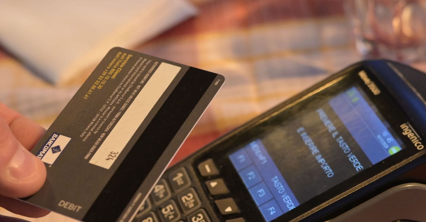 Chi può evitare l’abbinamento POS‑registratore telematico: regole e categorie esenti