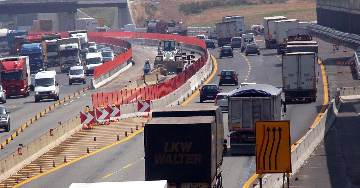 Trasporto merci in Italia: la gomma domina con 1,205 milioni di tonnellate, il ferrovia resta al 8%