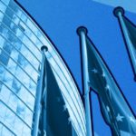 UE impone dazi del 30 % sulle importazioni cinesi: perché gli Stati Uniti non possono fare lo stesso?