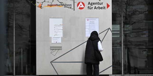 Germania: la trasformazione del mercato del lavoro, dal settore industriale ai servizi pubblici e sanitari