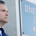 Pentagone impone ultimatum ad Anthropic: rimuovere le restrizioni su Claude o finire in lista nera