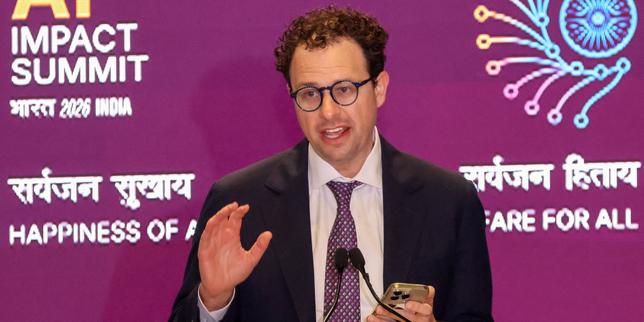 Anthropic: Valutazione di 380 miliardi di dollari e accuse di sottrazione dati da parte di concorrenti cinesi