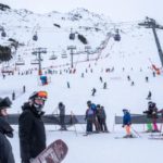 Les Menuires: la trasformazione di una stazione sciistica da accessibile a polo di lusso, con costi e affollamento in crescita